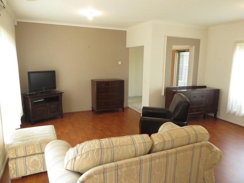 2/10 Lawrance Street, Murrumbeena VIC 3163