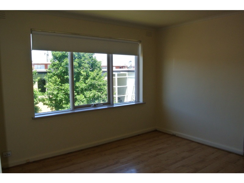 14/558 Moreland Road, Brunswick West VIC 3055