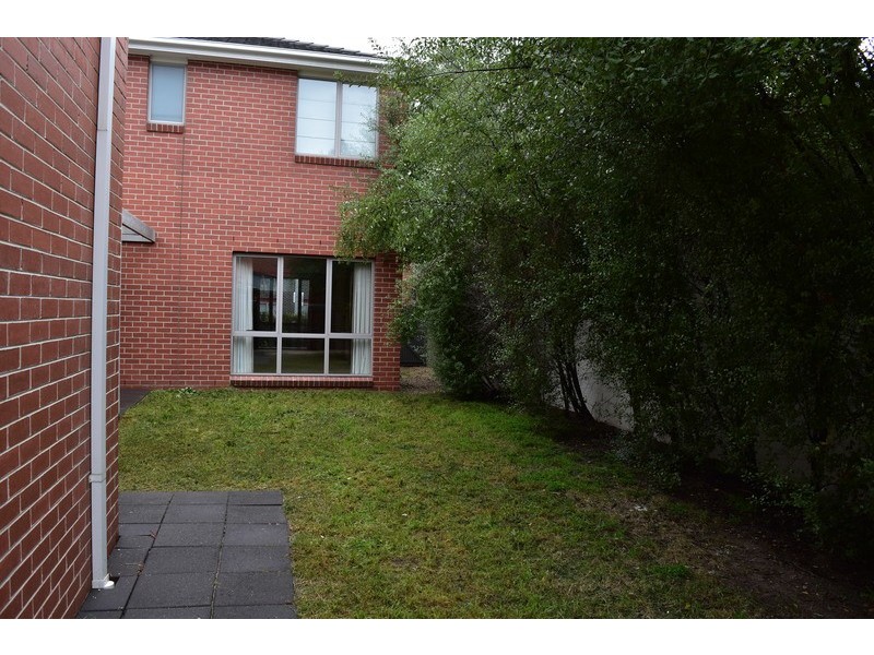 92 Parkville Avenue, Parkville VIC 3052