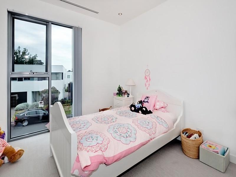 16 Collins Street, Kew VIC 3101