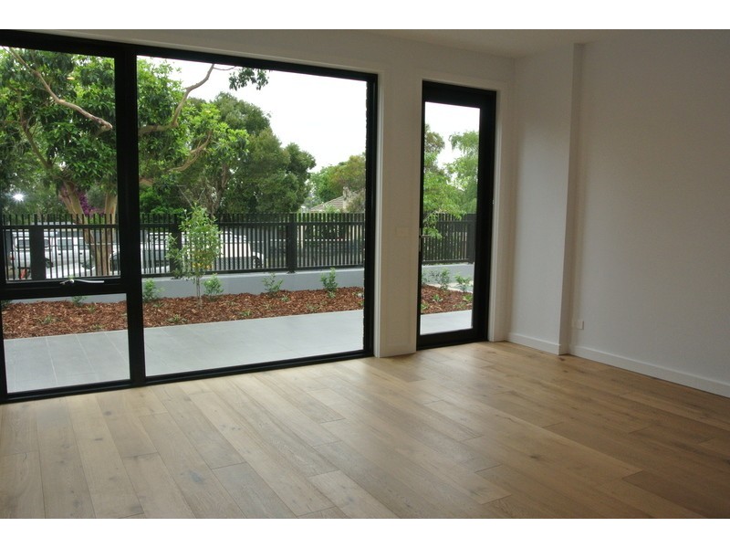 1/56 Harp Road, Kew VIC 3101