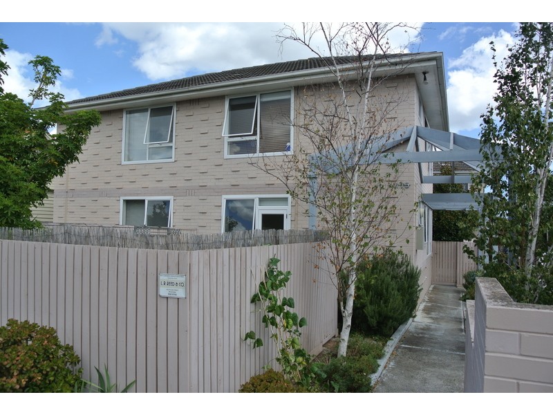 1/175  Gladstone Avenue, Northcote VIC 3070