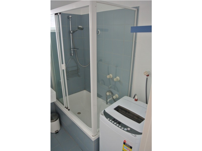 1/175  Gladstone Avenue, Northcote VIC 3070