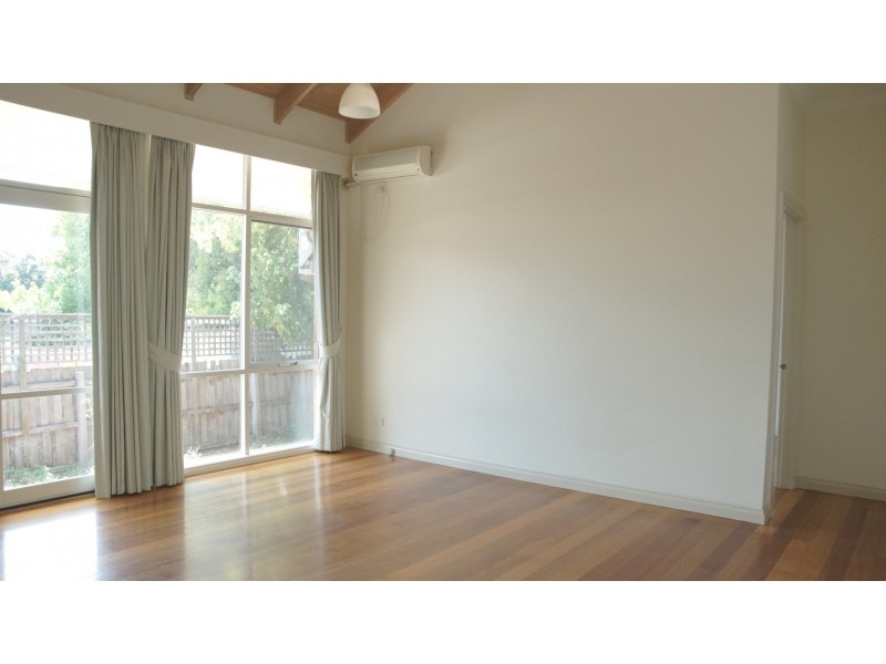 2/139 Glen Iris Road, Glen Iris VIC 3146