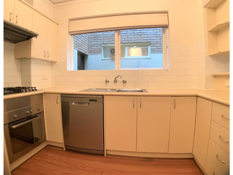 3/26 Disraeli Street, Kew VIC 3101