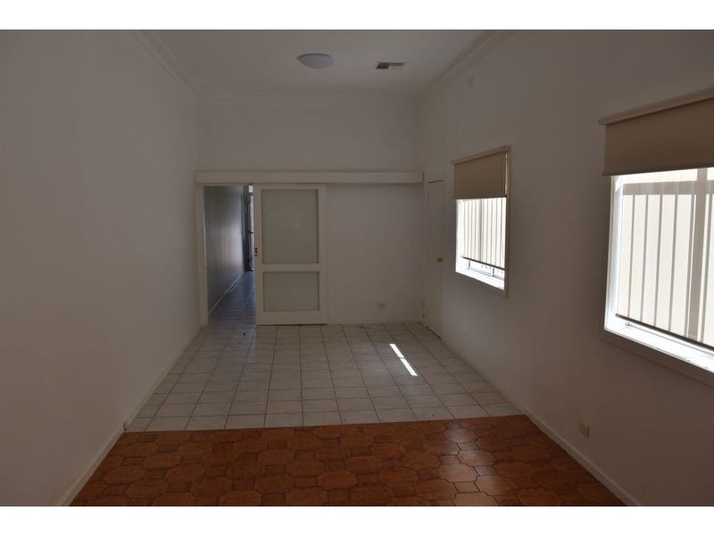23 Dennis Street, Northcote VIC 3070