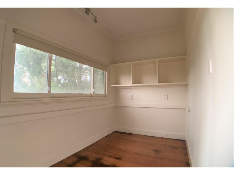 34 Barnard Grove, Kew VIC 3101