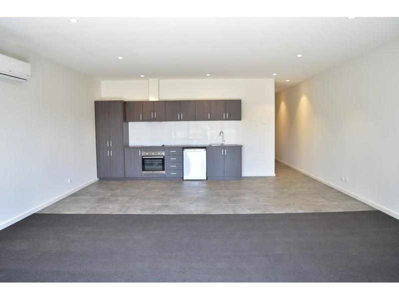 4/1042 Burke Road, Kew VIC 3101