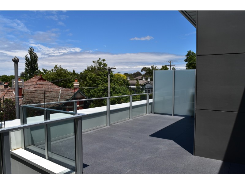 205/147 Riversdale Road, Hawthorn VIC 3122