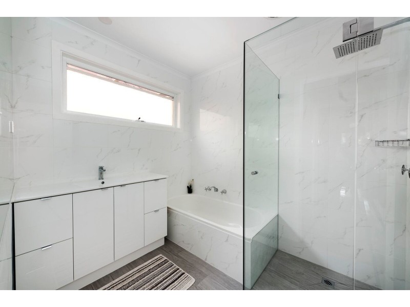 2/7 Moama Road, Malvern East VIC 3145