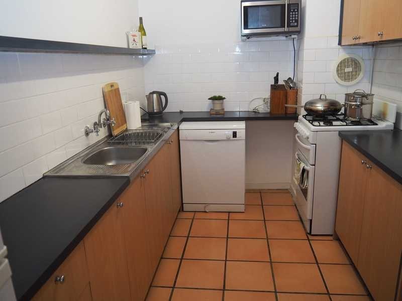 7/334 Hampton Street, Hampton VIC 3188