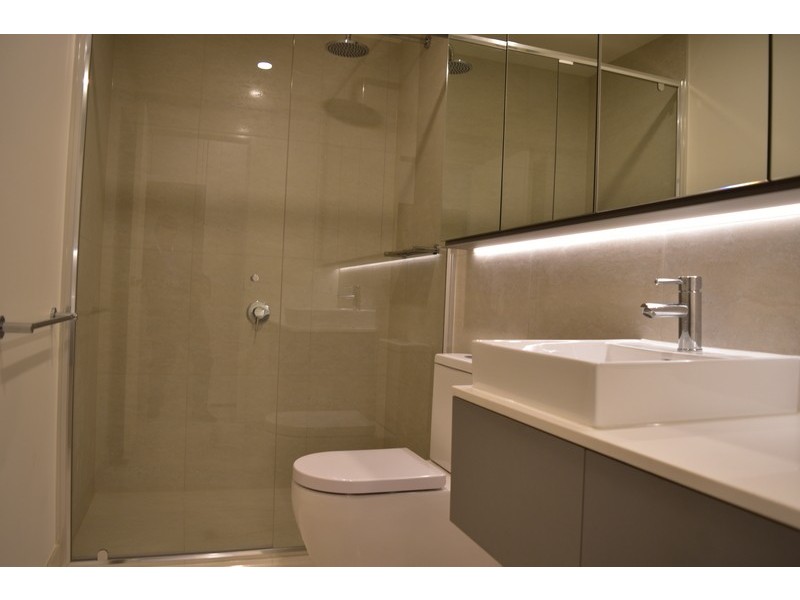 102/147 Riversdale Road, Hawthorn VIC 3122