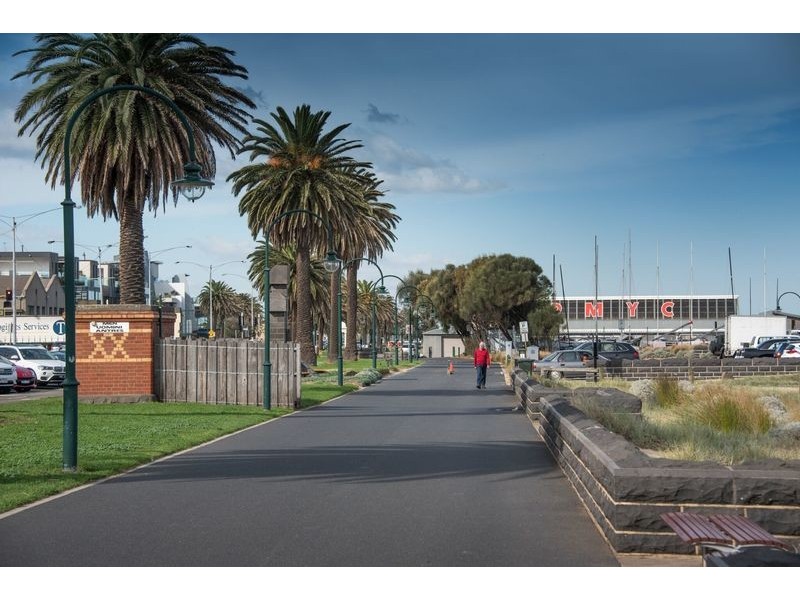 103/62 Beach Street, Port Melbourne VIC 3207