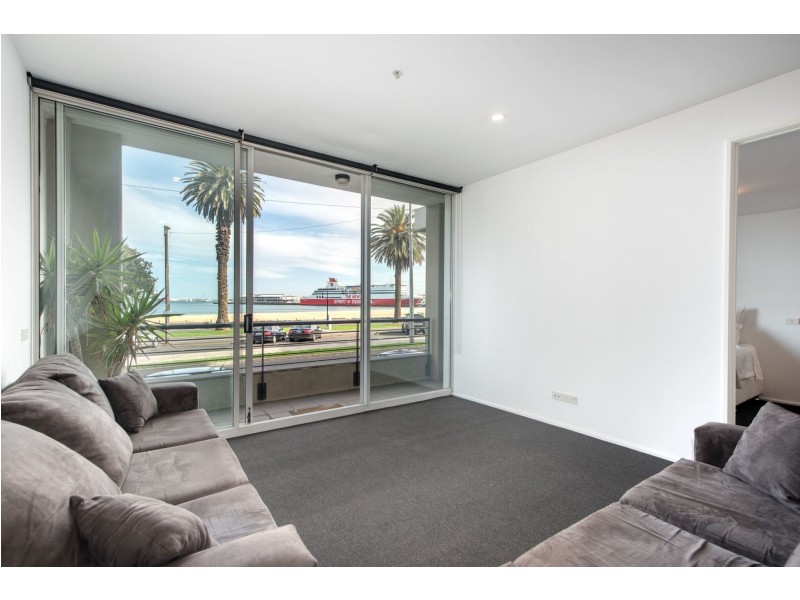 103/62 Beach Street, Port Melbourne VIC 3207