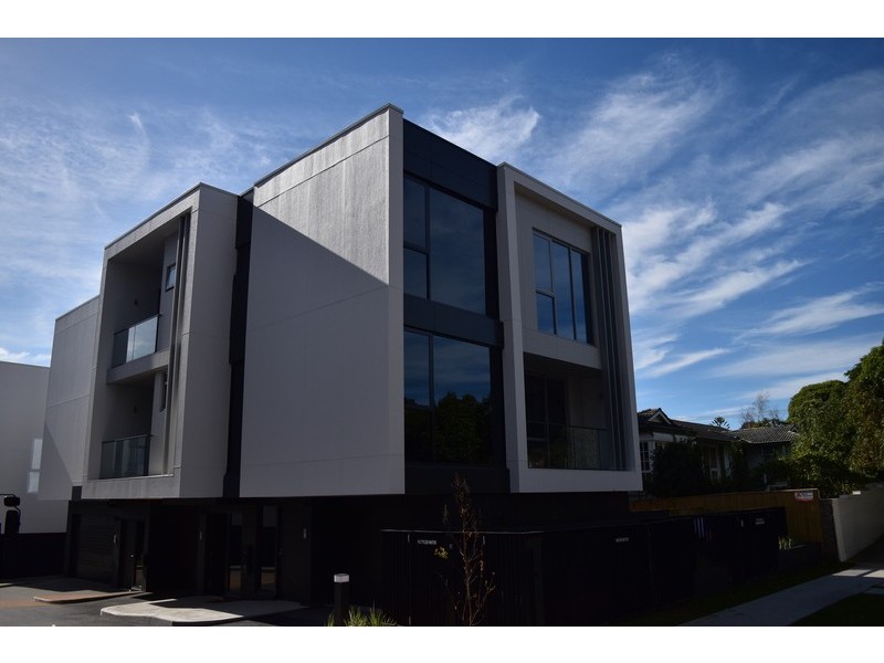 1/5 Grosvenor street, Doncaster VIC 3108