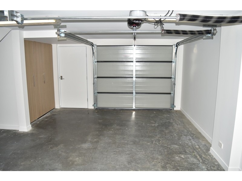 1/5 Grosvenor street, Doncaster VIC 3108