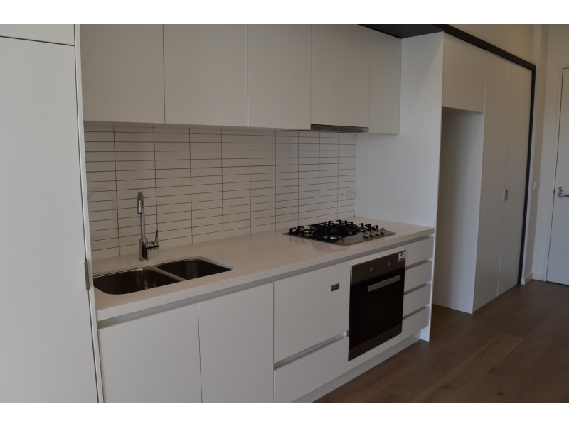 801/7 Balcombe Road, Mentone VIC 3194