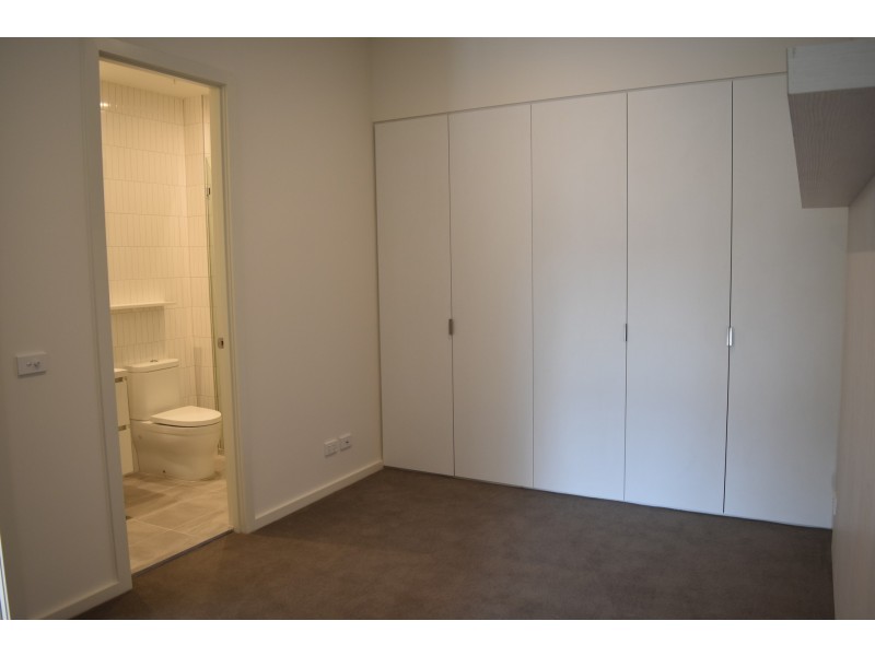 801/7 Balcombe Road, Mentone VIC 3194