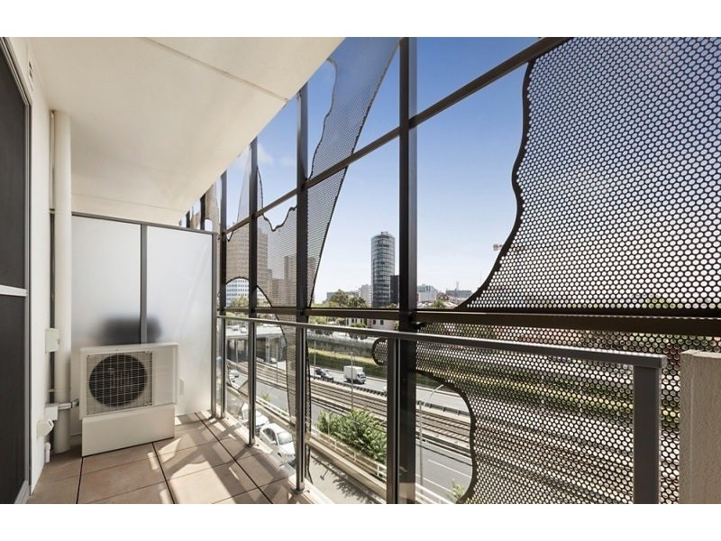 210/13 Wellington Street, St Kilda VIC 3182