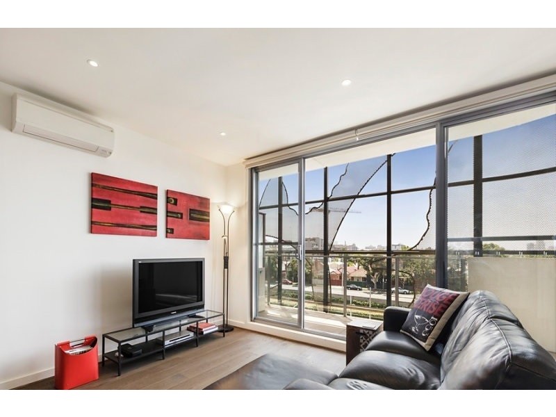 210/13 Wellington Street, St Kilda VIC 3182