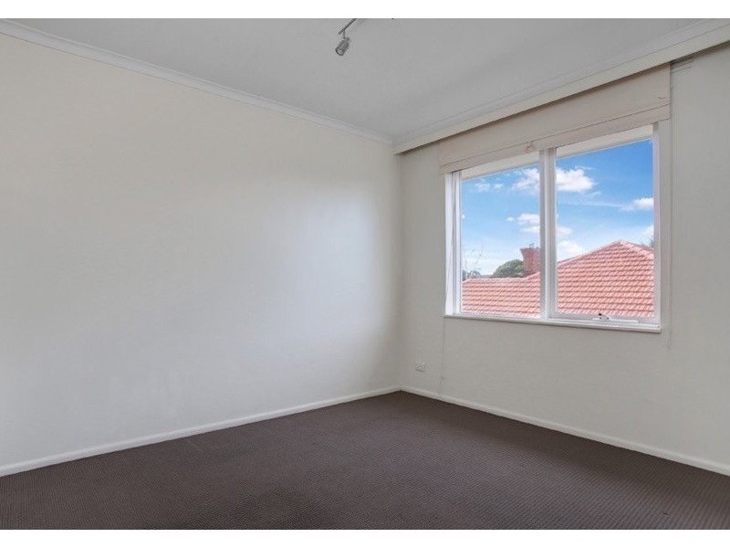 5/102 Oakleigh Road, Carnegie VIC 3163