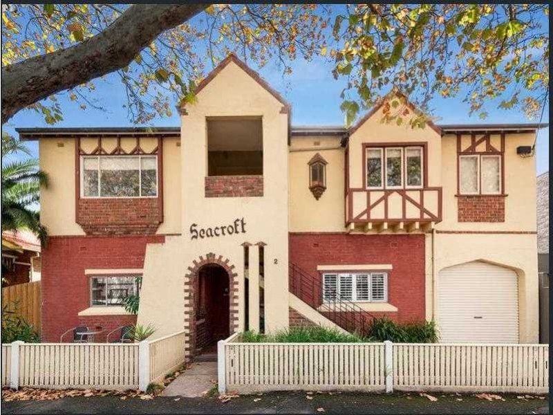 3/2  Bluff Avenue, Elwood VIC 3184