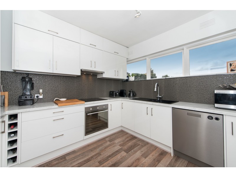 14/630 Toorak Road, Toorak VIC 3142