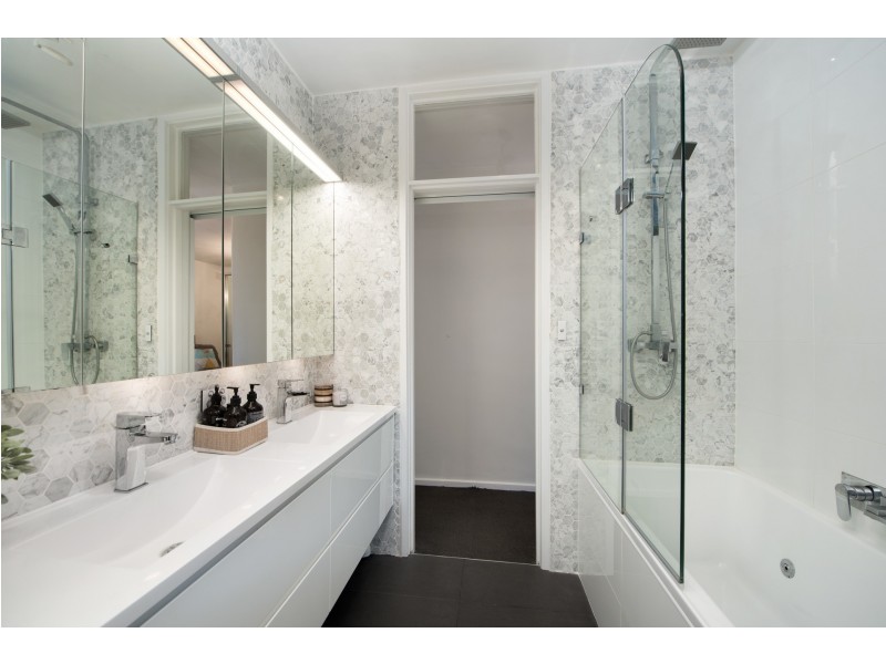 14/630 Toorak Road, Toorak VIC 3142