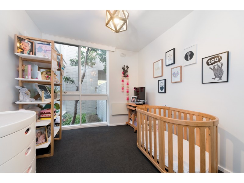 14/630 Toorak Road, Toorak VIC 3142