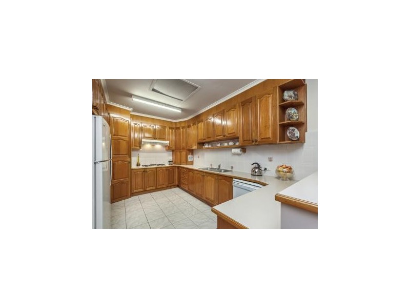 28 Marianne Way, Doncaster VIC 3108