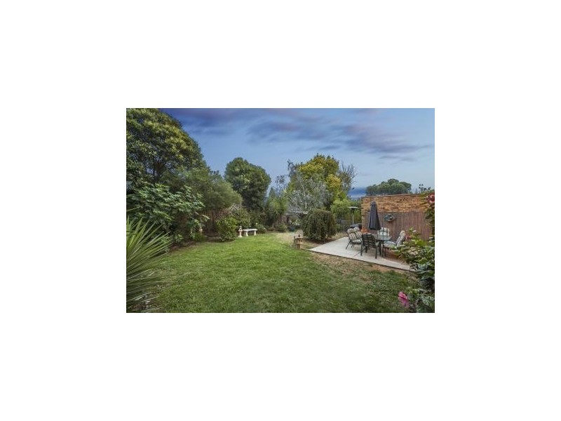 28 Marianne Way, Doncaster VIC 3108