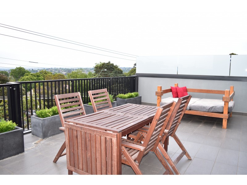 201/56 Harp Road, Kew VIC 3101