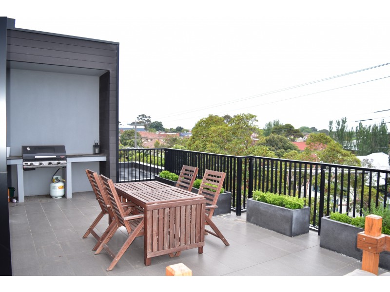 201/56 Harp Road, Kew VIC 3101