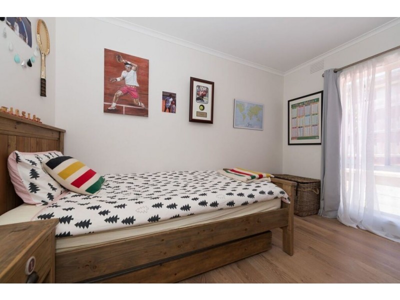 11 Palmerston Avenue, Templestowe Lower VIC 3107