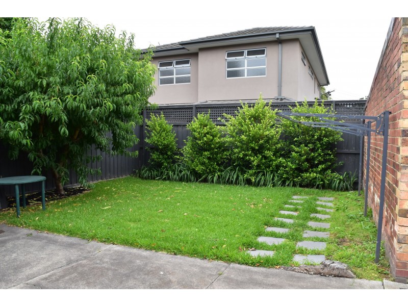 2/3 Gleniffer Avenue, Brighton East VIC 3187