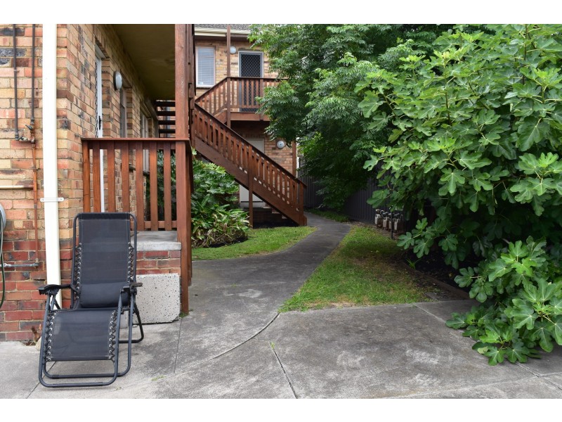 2/3 Gleniffer Avenue, Brighton East VIC 3187