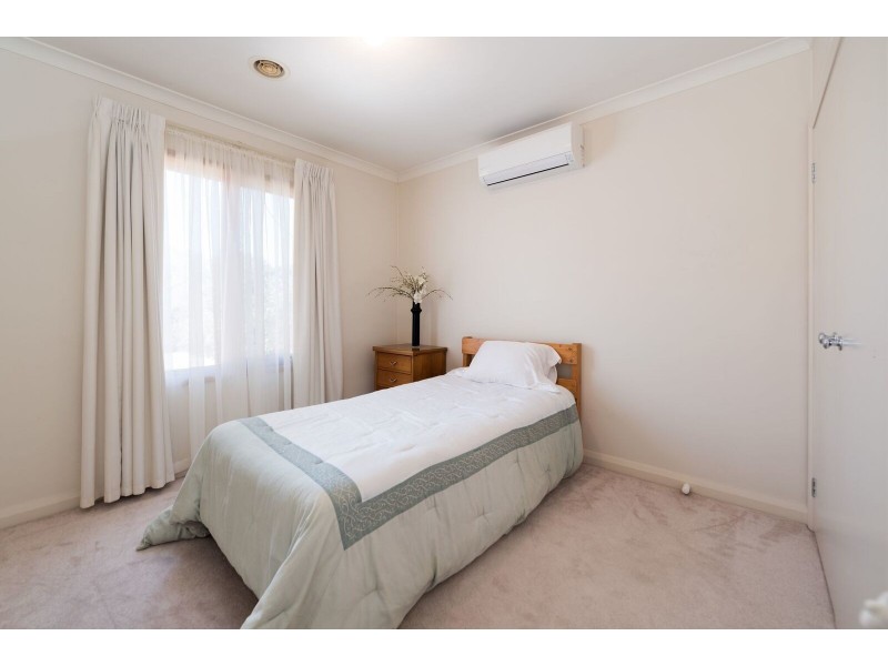 922 High Street Road, Glen Waverley VIC 3150