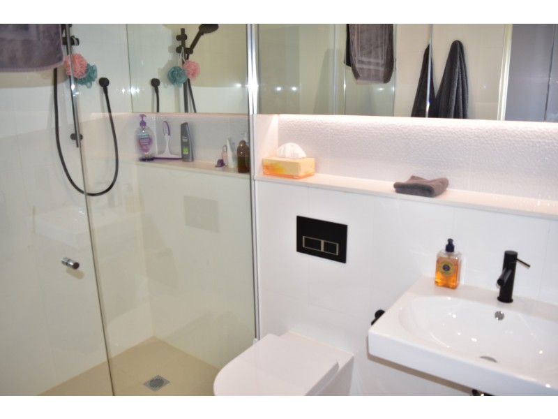 16/52 Seymour Grove, Camberwell VIC 3124