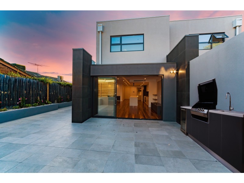 16 Wishart Street, Kew VIC 3101