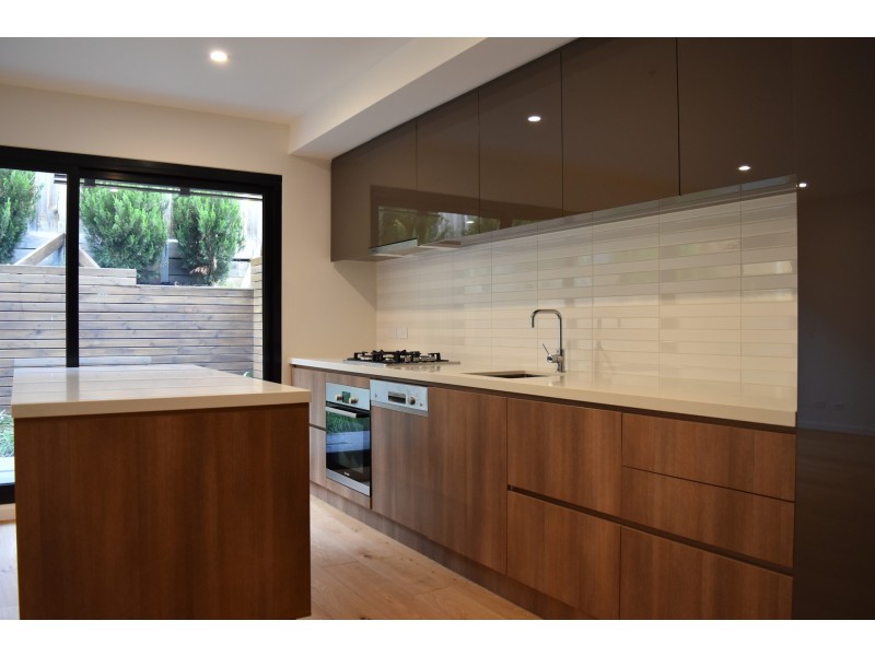 G04/1273 Burke Road, Kew VIC 3101