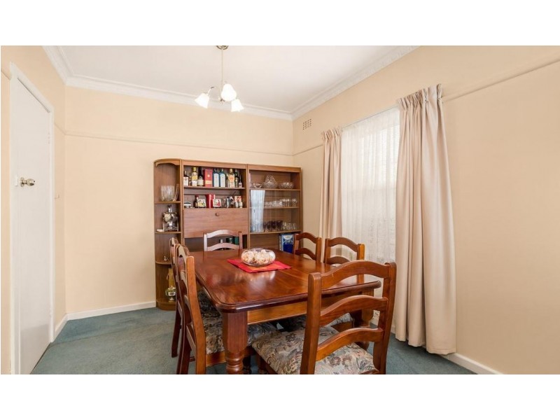 18 Ayr Street, Blackburn South VIC 3130