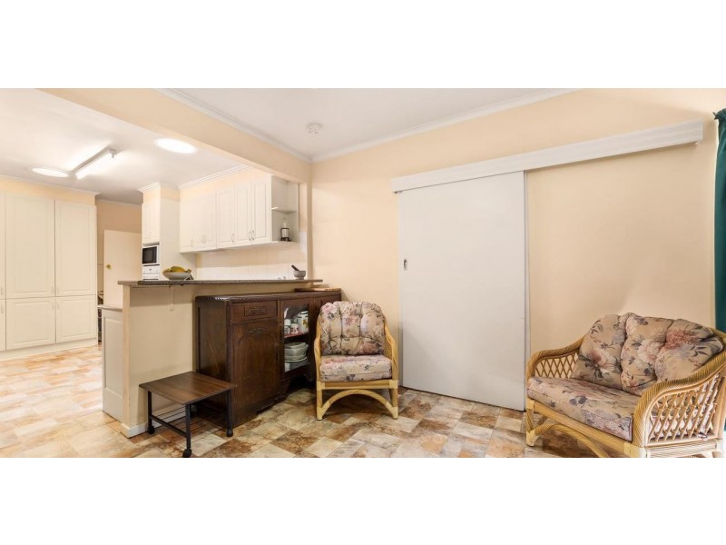 18 Ayr Street, Blackburn South VIC 3130