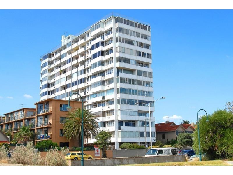 6F/12 Marine Parade, St Kilda VIC 3182