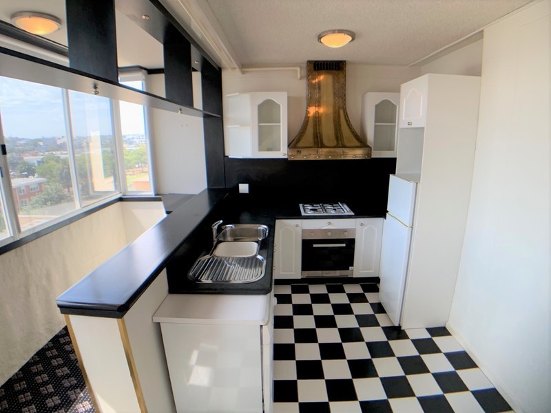 6F/12 Marine Parade, St Kilda VIC 3182