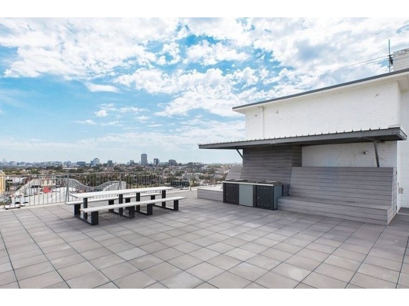 6F/12 Marine Parade, St Kilda VIC 3182