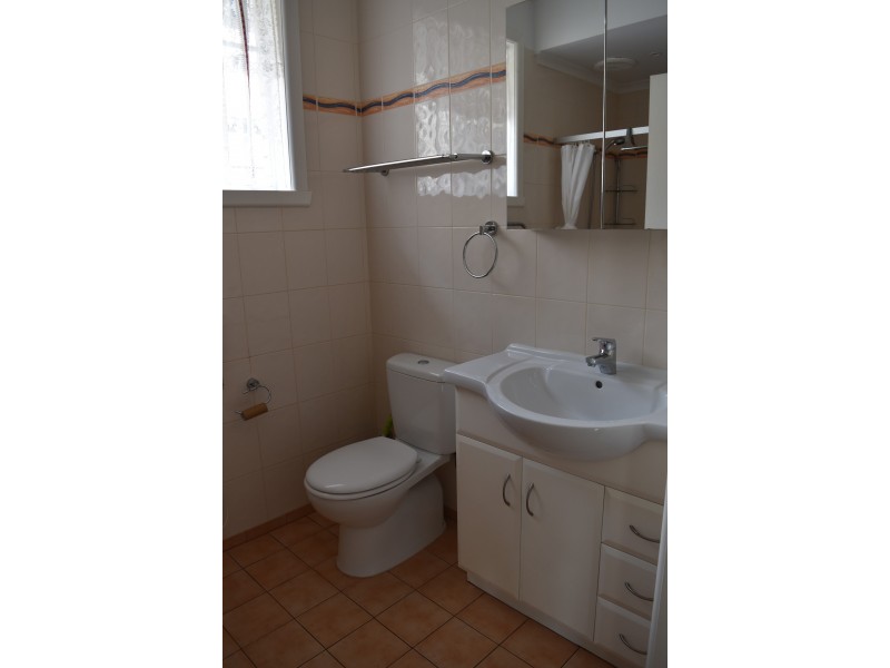 8 Fletcher Parade, Burwood VIC 3125