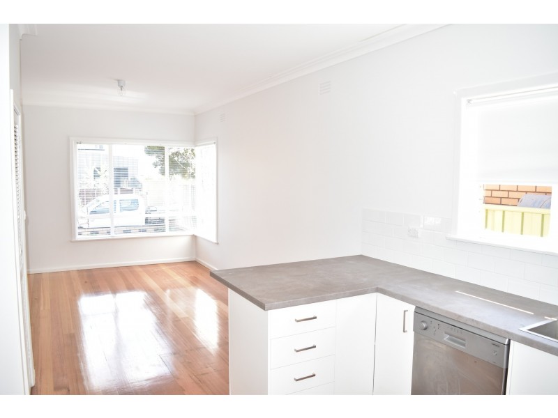 35 Creswick Street, Footscray VIC 3011