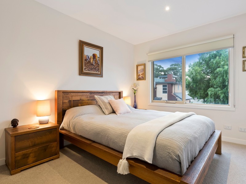 1/17 Martin Street, St Kilda VIC 3182