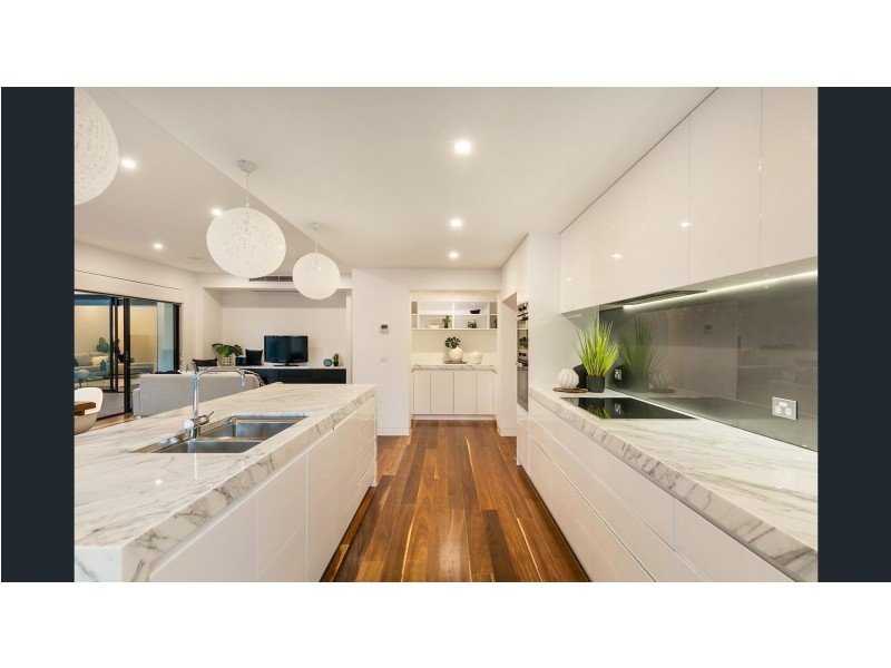 19 Cole Avenue, Kew East VIC 3102