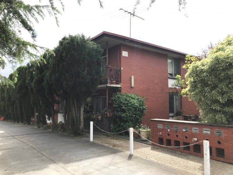 13/15 McCracken Avenue, Northcote VIC 3070